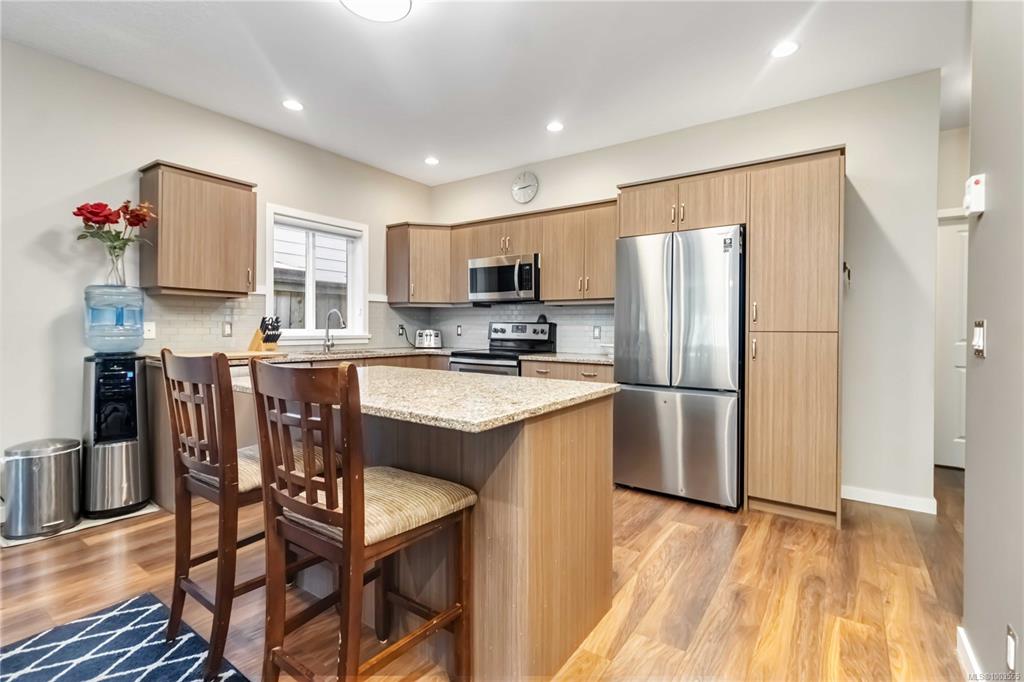 6994 Wright Rd, 1003565, BC,