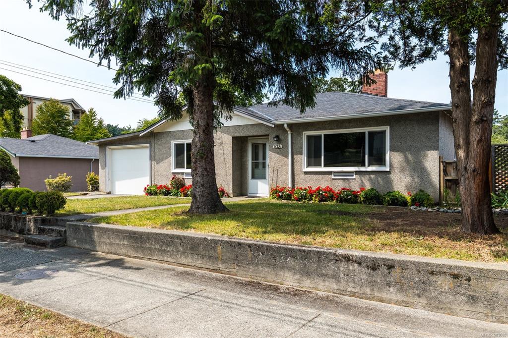 Third View of 1124 Colville Rd, Esquimalt, BC, V9A 4P7