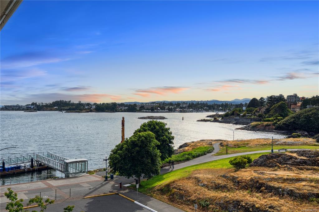 Second View of 11 Cooperage Pl, Royal Quays, Victoria, BC, V9A 7J9
