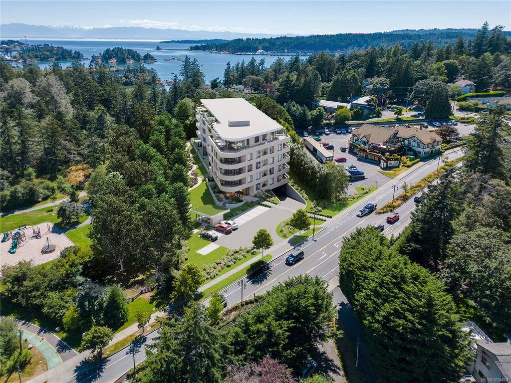 Fifth View of 167 Island Hwy, View Royal, BC, V9B 1G1