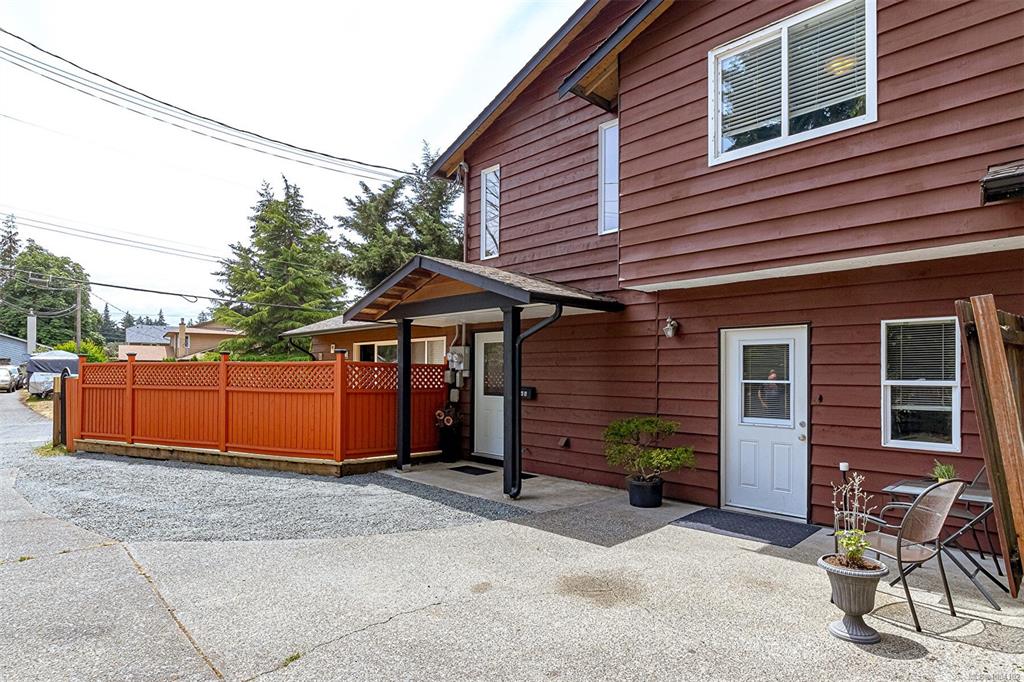614 Evans Dr, 1004102, BC,