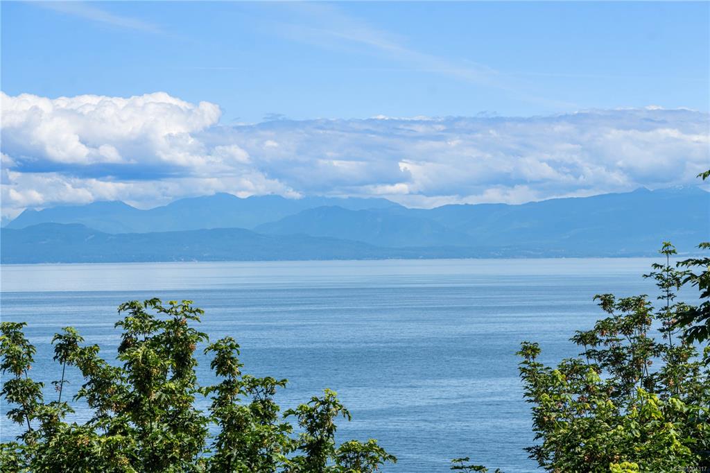 5942 Waldbank Rd, 1004317, BC,