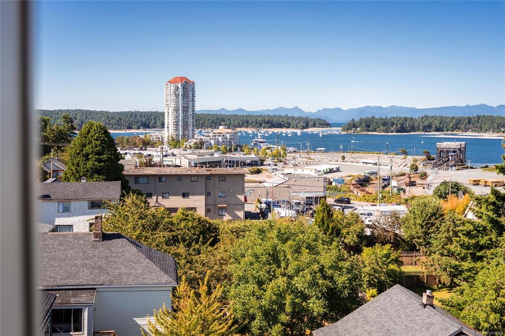 Third View of 45 Haliburton St, Nanaimo, BC, V9R 4V6