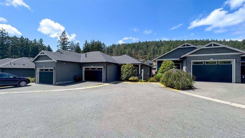 8 Massey Pl, 1004522, BC,