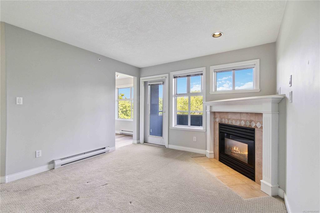 Fifth View of 1580 Christmas Ave, Saanich, BC, V8P 2X2