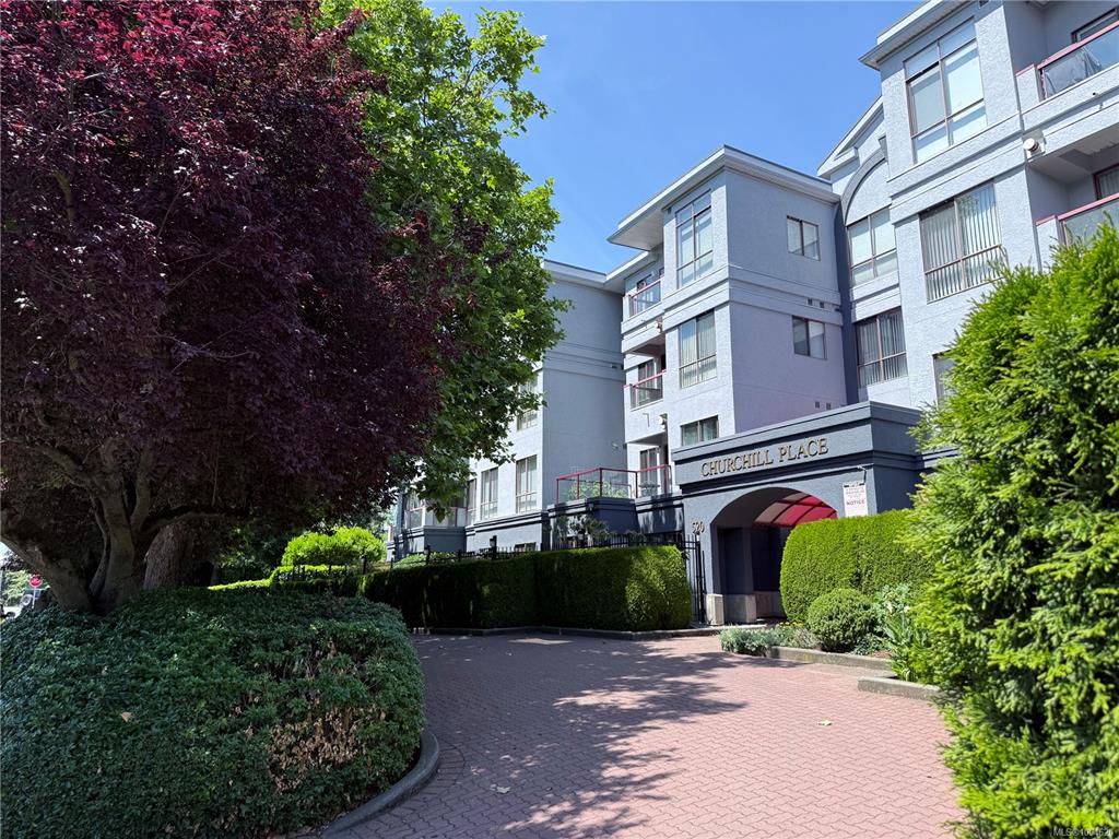 520 Dunedin St, 1004620, BC,