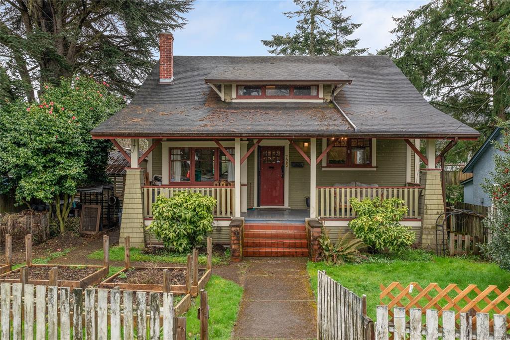 725 Comox Rd, 1004661, BC,