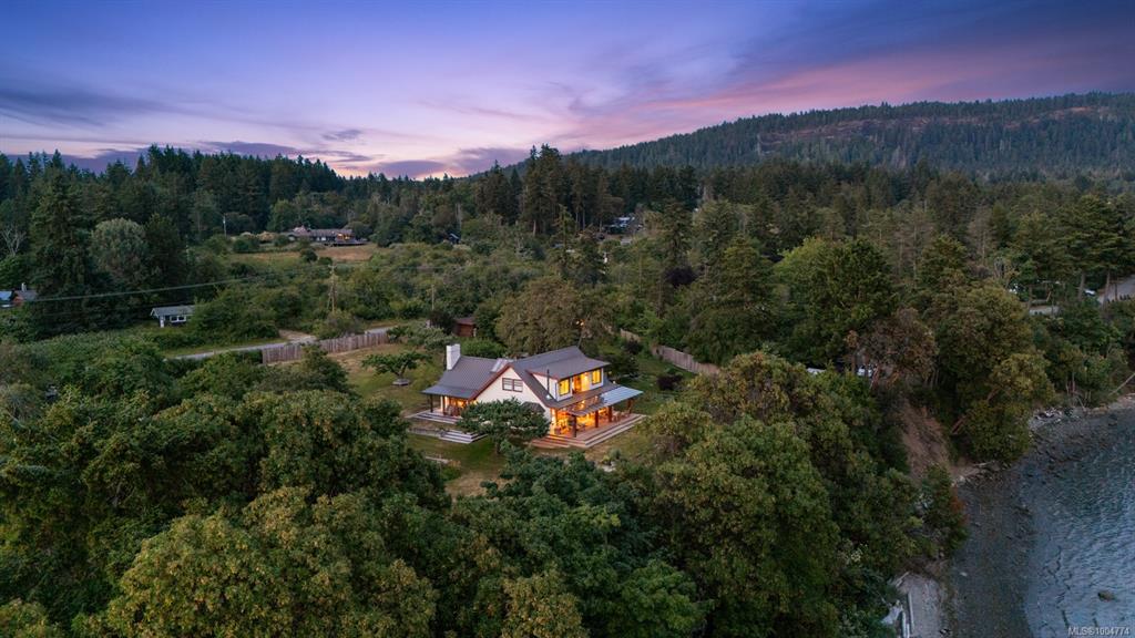 1835 Shingle Spit Rd, 1004774, BC,