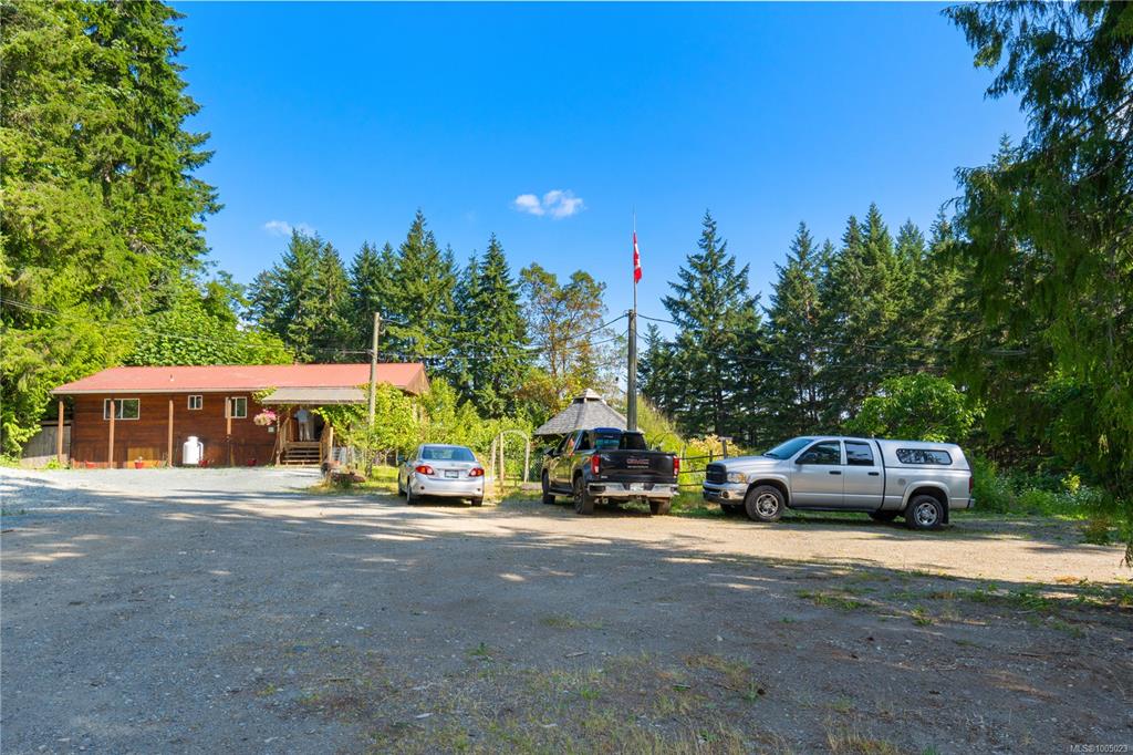 2642 South Wellington Rd, 1005023, BC,