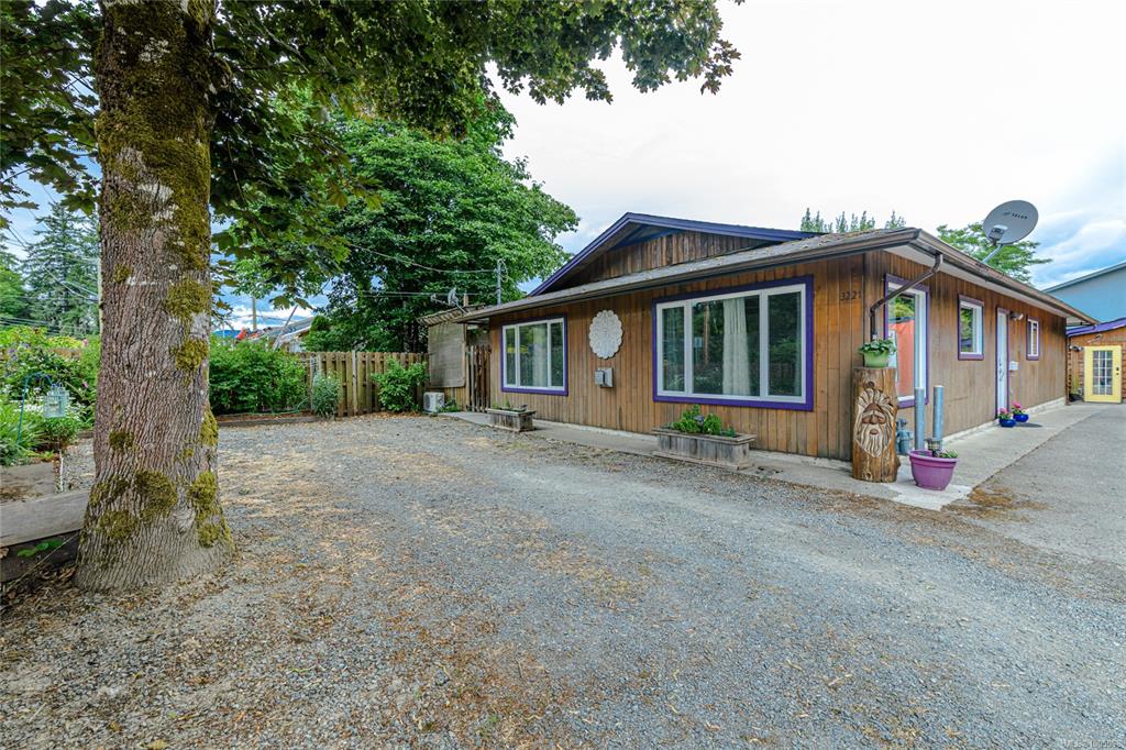 3221 Gibbins Rd, 1005098, BC,
