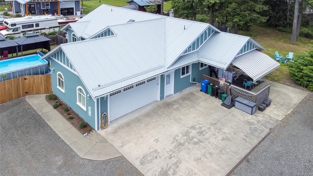 1185 Hutchinson Rd, 1005104, BC,