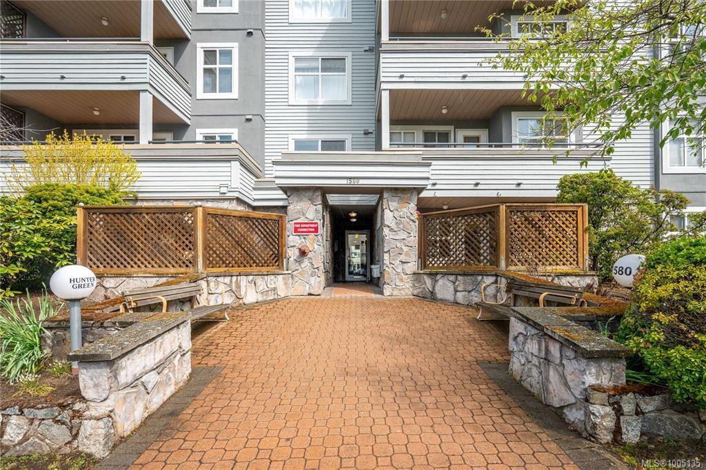 Fourth View of 1580 Christmas Ave, Saanich, BC, V8P 2X2