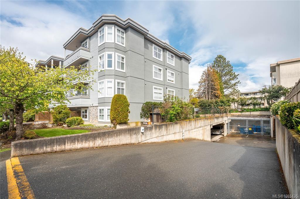 Fifth View of 1580 Christmas Ave, Saanich, BC, V8P 2X2
