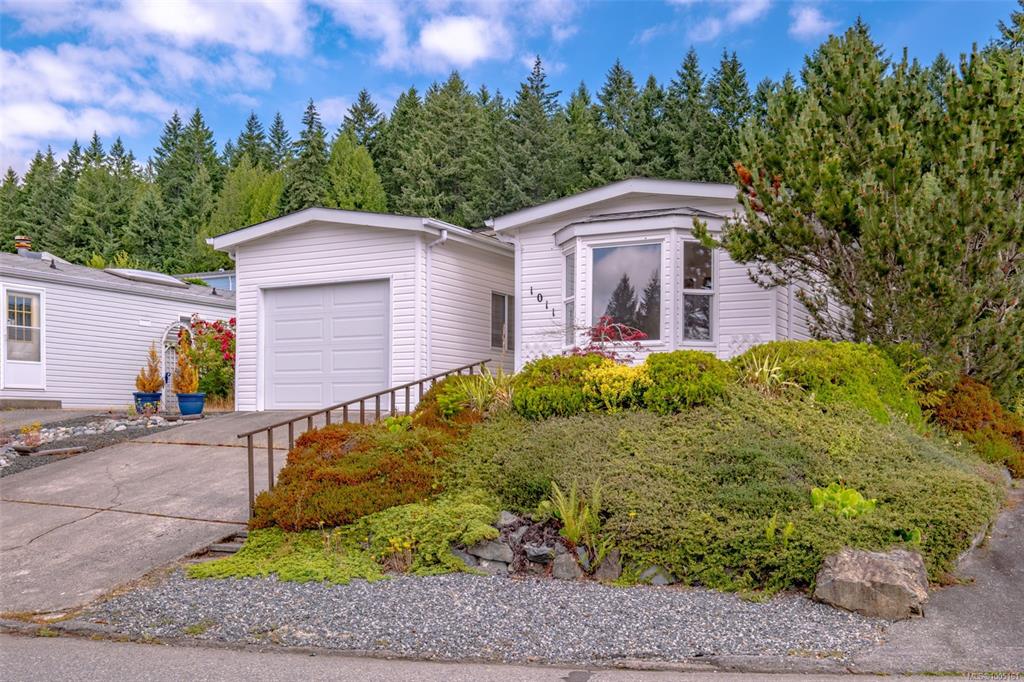 1011 Collier Cres, 1005161, BC,