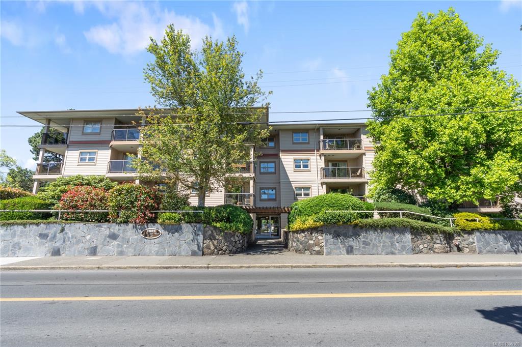 1694 Cedar Hill Cross Rd, 1005169, BC,