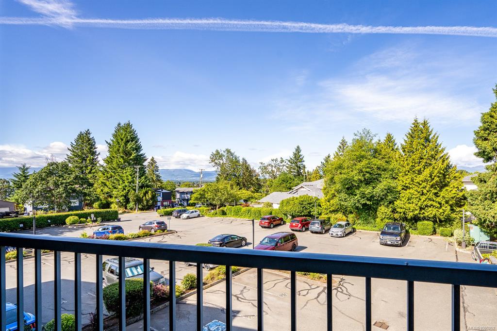 1050 Braidwood Rd, 1005252, BC,
