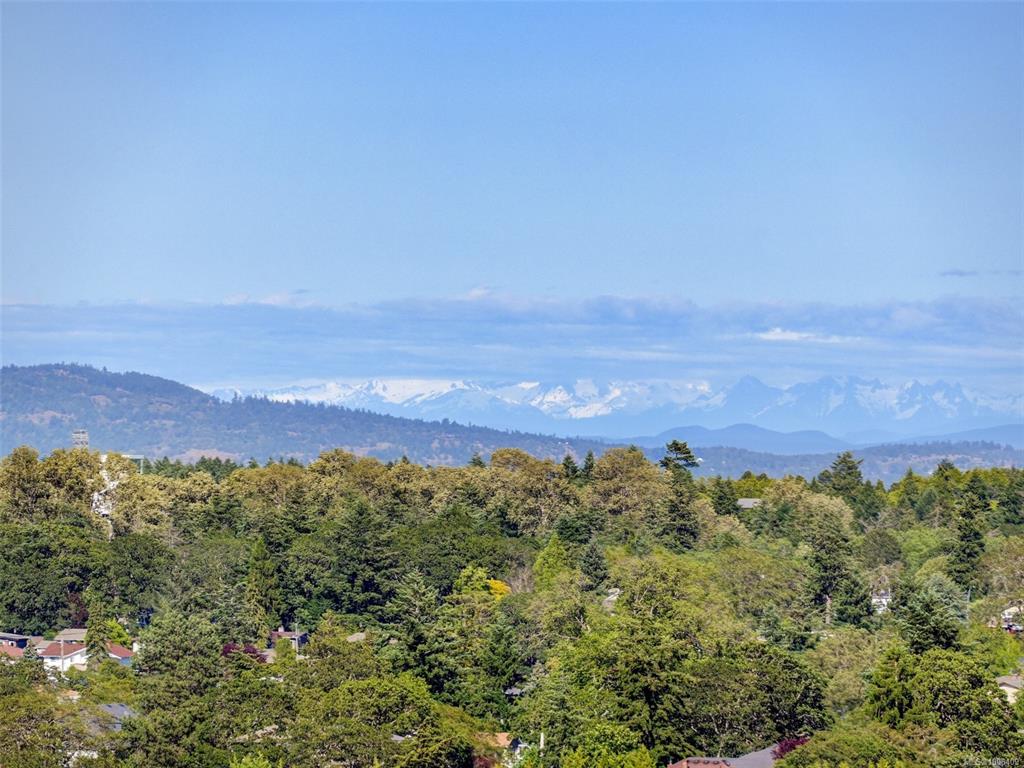 1472 Banff Pl, 1006409, BC,