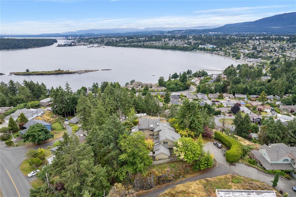 Third View of 298 Nottingham Dr, Nanaimo, BC, V9T 1K9