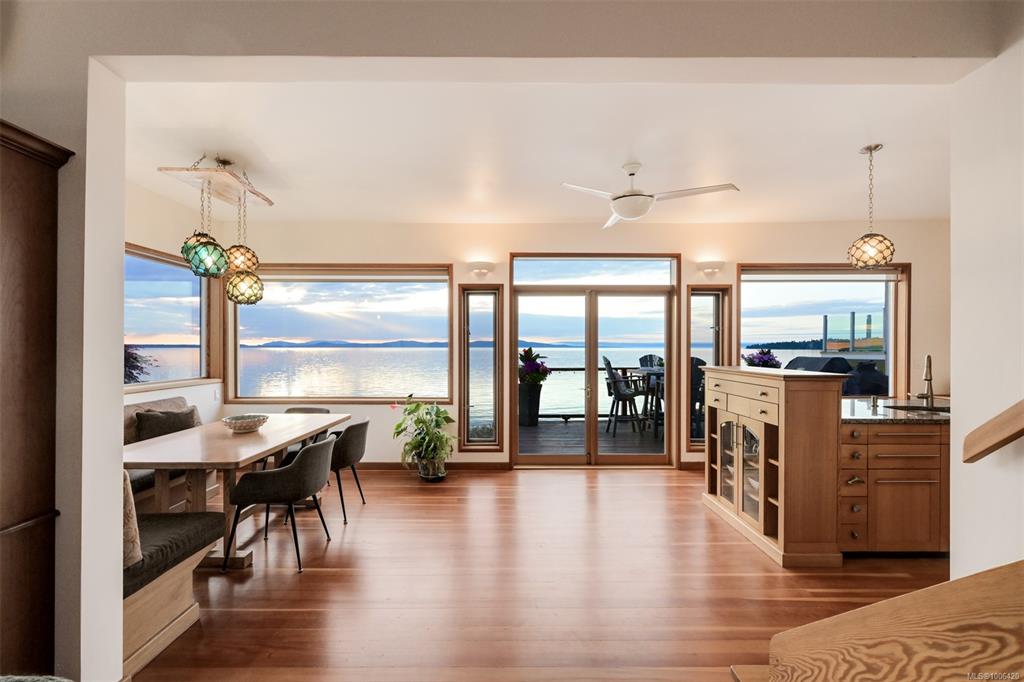4971 Cordova Bay Rd, 1006420, BC,