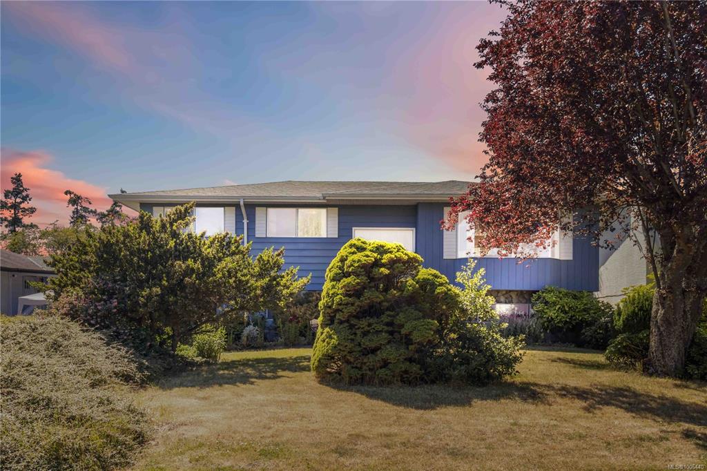 9924 Bessredge Pl, 1006440, BC,