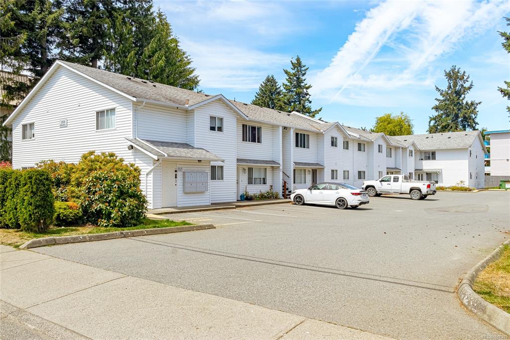 2555 Dingwall St, 1006493, BC,