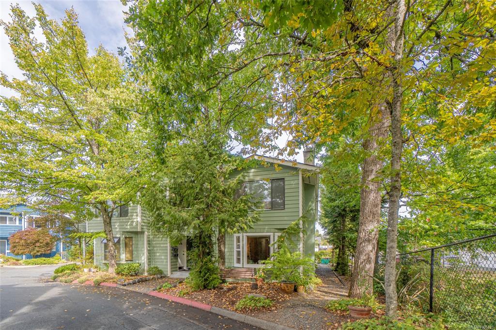 Fourth View of 1600 Morey Rd, Nanaimo, BC, V9S 1J7