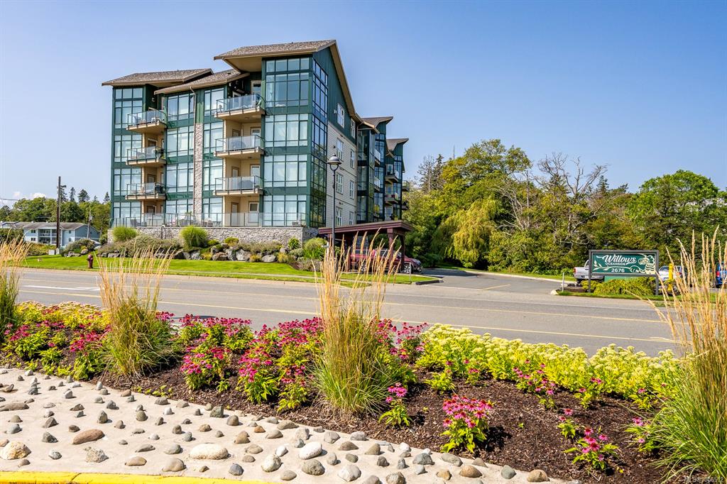 2676 Island Hwy, 1006512, BC,