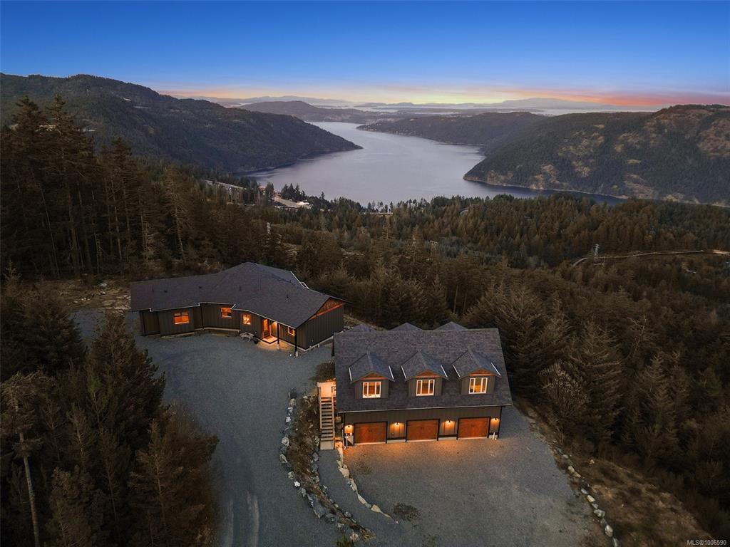 1490 Finlayson View Pl, 1006590, BC,