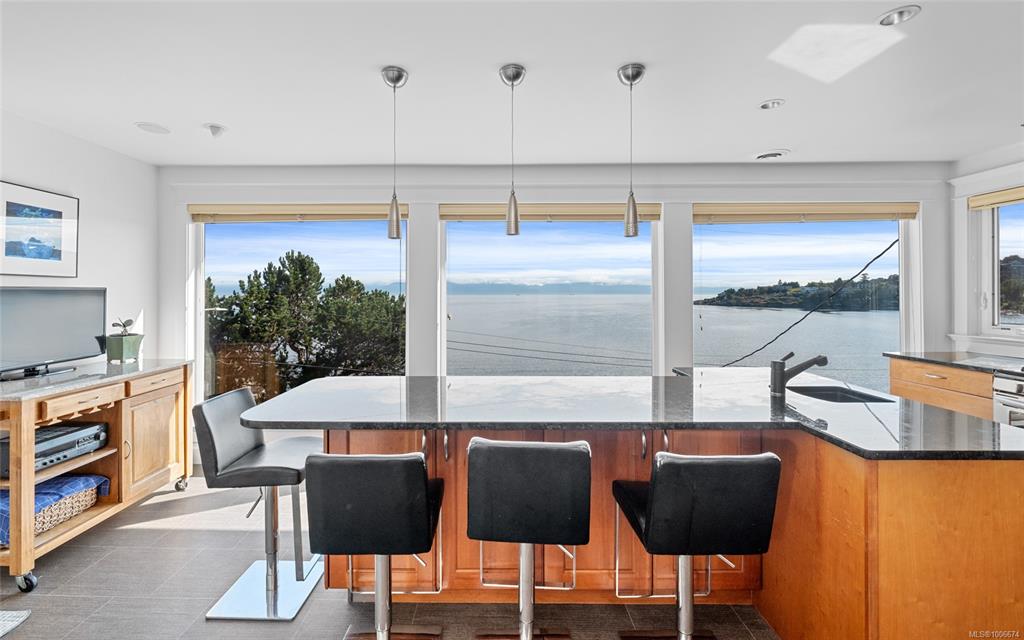 Fourth View of 488 Beach Dr, Oak Bay, BC, V8S 2M5