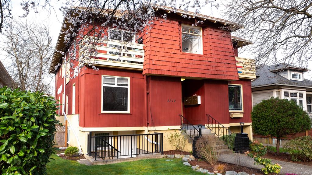 Second View of 2312 Wark St, Victoria, BC, V8T 4G6