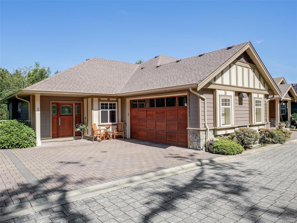 3957 South Valley Dr, 1006686, BC,