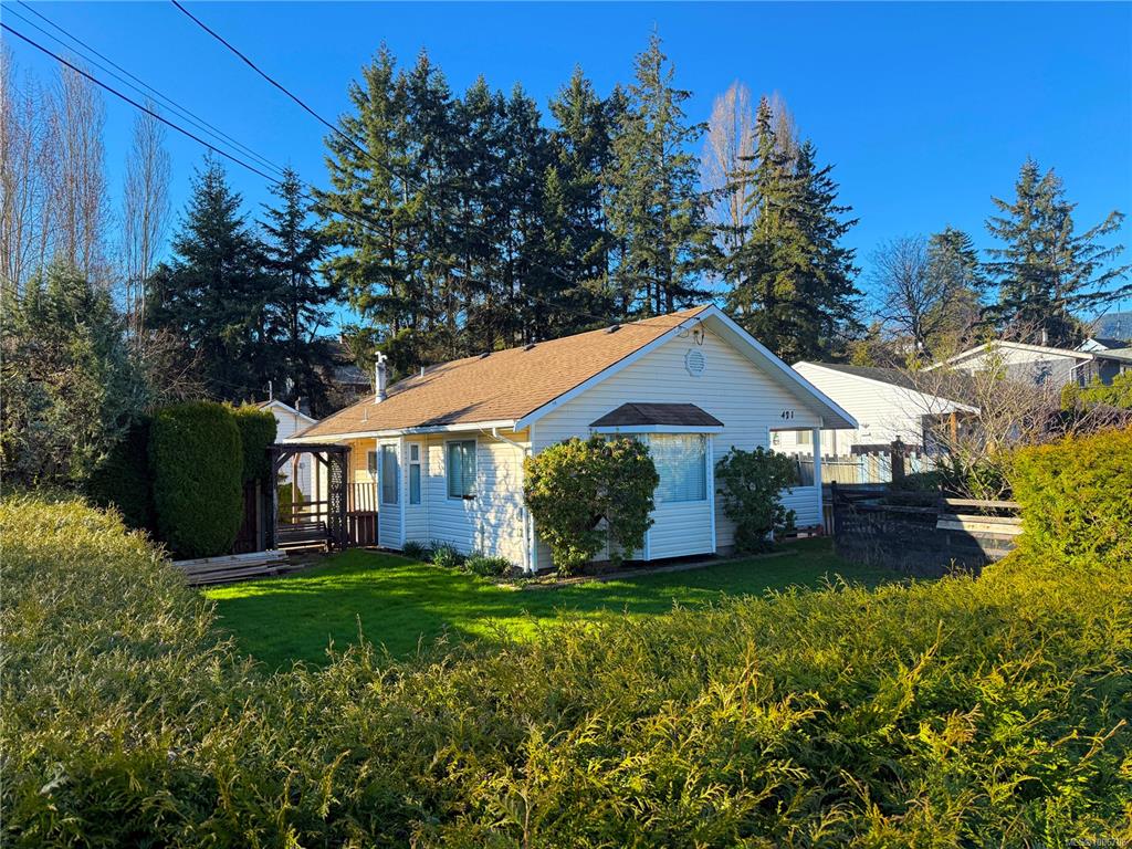 421 Third St, 1006706, BC,