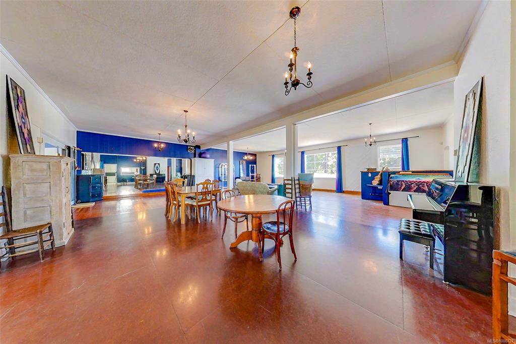 3071 Kingsway Ave, 1006737, BC,