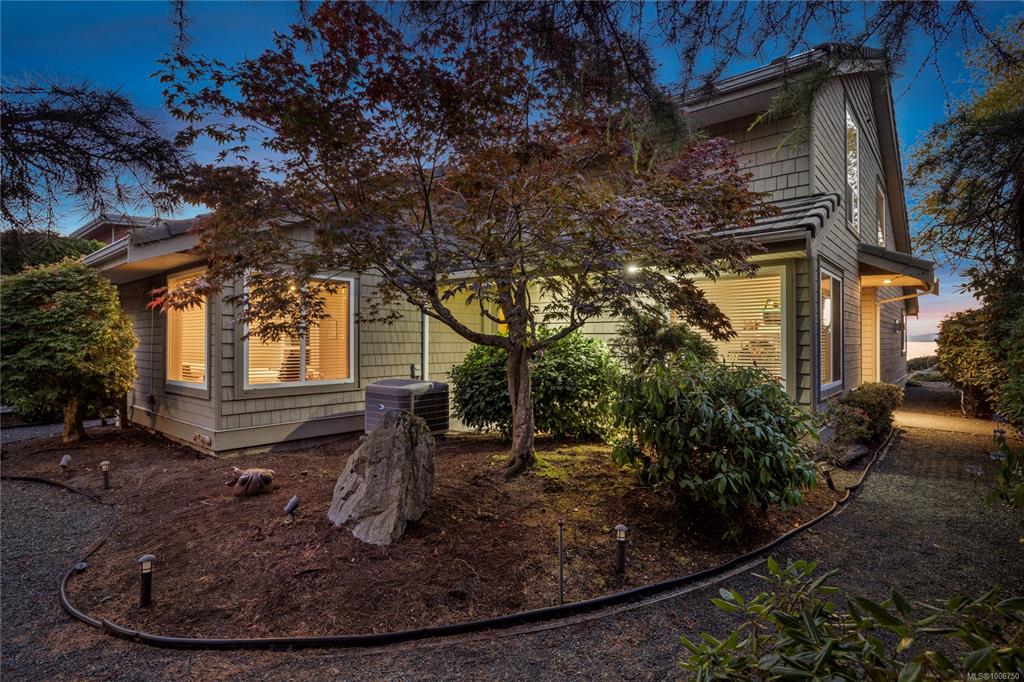 Third View of 1505 Admiral Tryon Blvd, French Creek, BC, V9P 1Y3