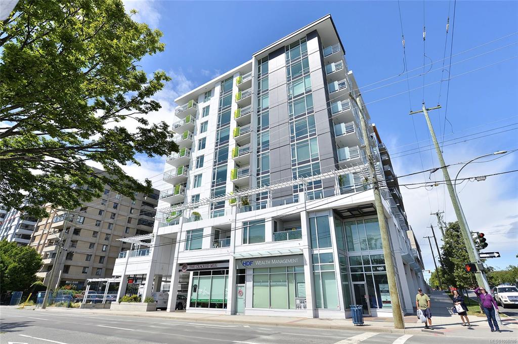 1090 Johnson St, 1006780, BC,
