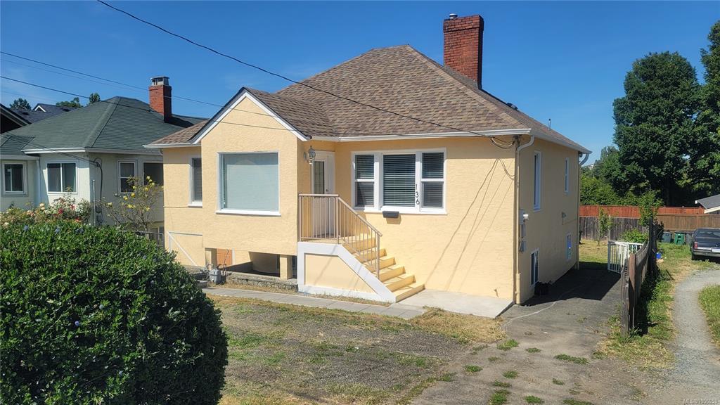 136 Burnside Rd W, 1006853, BC,