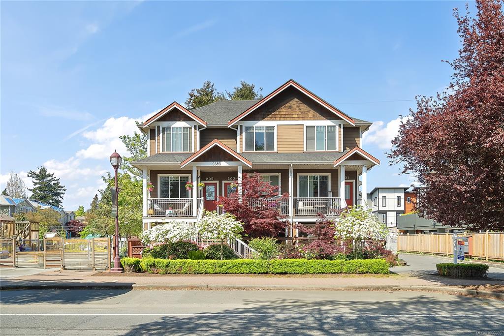 2680 Peatt Rd, 1006889, BC,