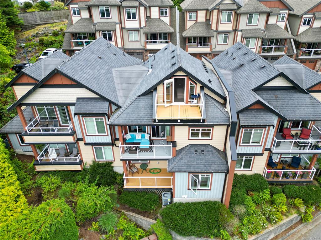 4715 Skyline Way, 1006909, BC,