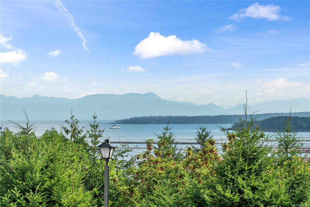 Fourth View of 385 Petroglyph Cres, NEWPORT VISTA, Nanaimo, BC, V9R 5K1