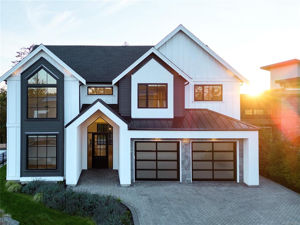 2045 Pinehurst Terr, 1007022, BC,