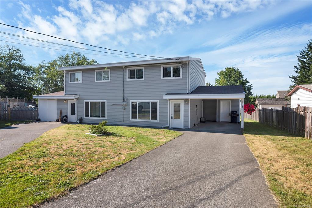 925 Watson Cres, 1007030, BC,