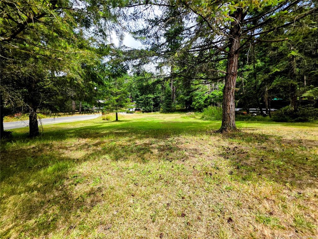 Third View of 3774 Privateers Rd, Pender Island, BC, V0N 2M0