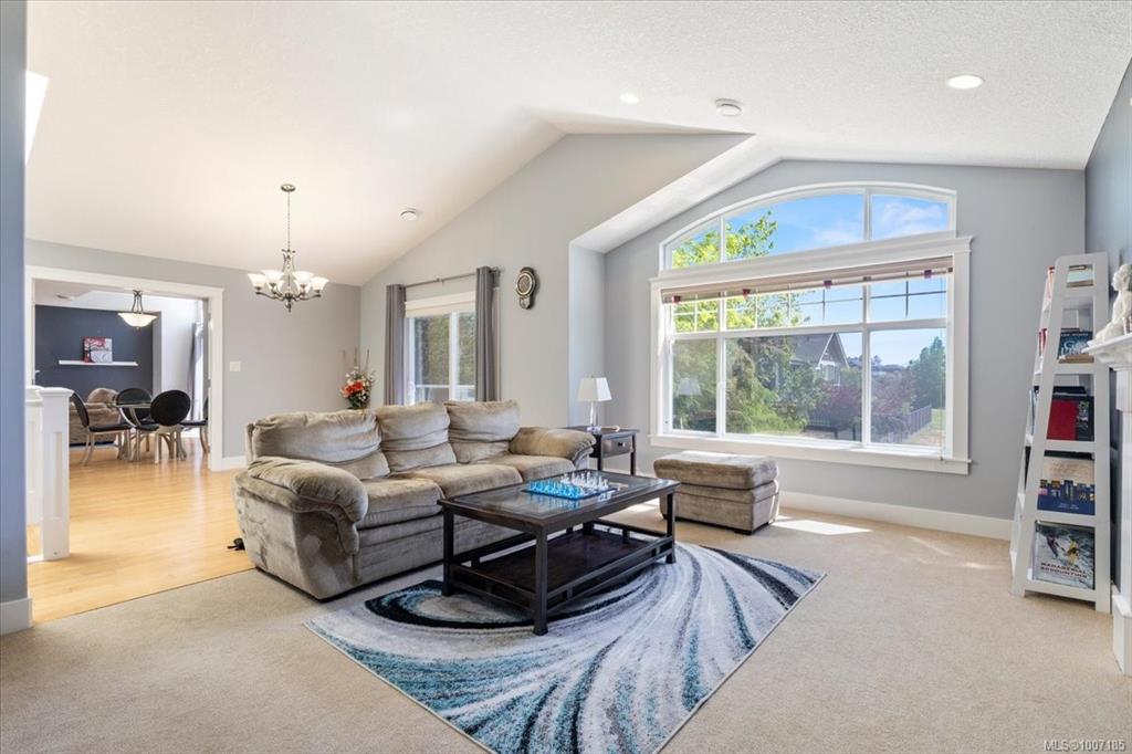 627 Sarum Rise Way, 1007185, BC,