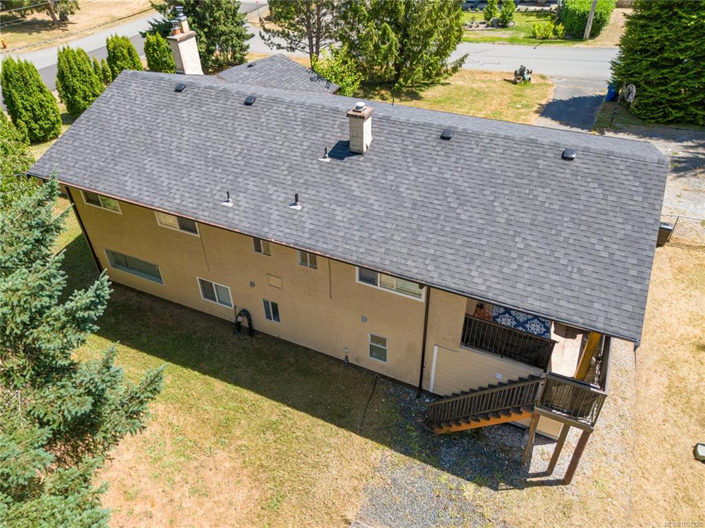 Fourth View of 2001 Lakeside Dr, Nanaimo, BC, V9X 1B5