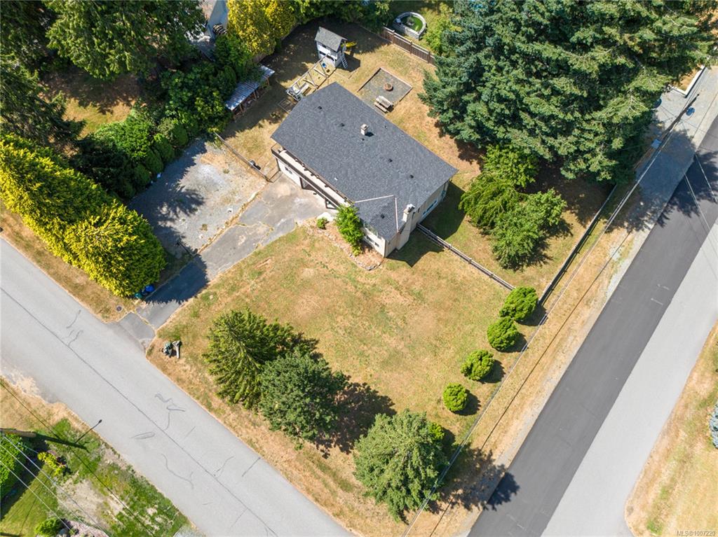 Fifth View of 2001 Lakeside Dr, Nanaimo, BC, V9X 1B5
