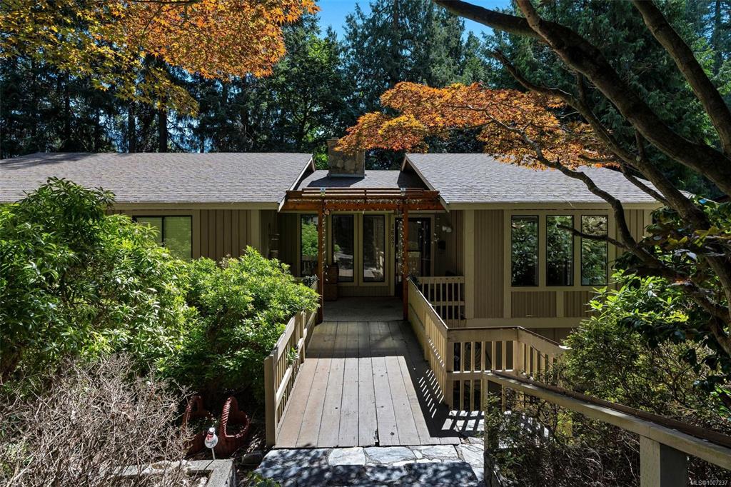 4687 Lochwood Cres, 1007237, BC,