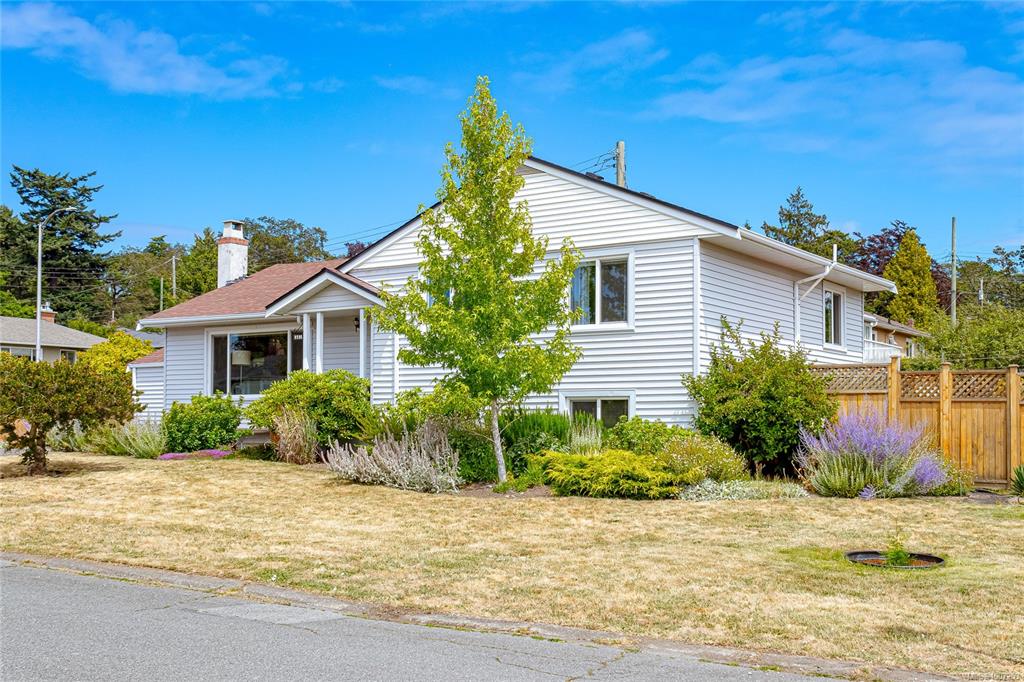 Third View of 3231 Frechette St, Saanich, BC, V8P 4N8