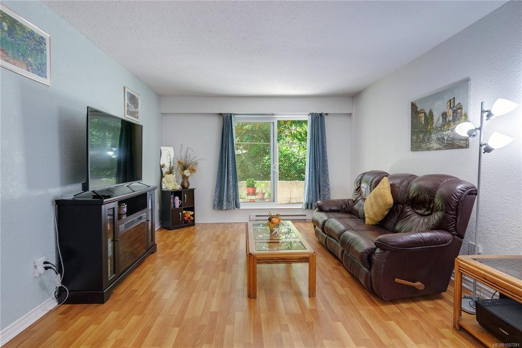 Fourth View of 1187 Seafield Cres, Nanaimo, BC, V9S 4S1