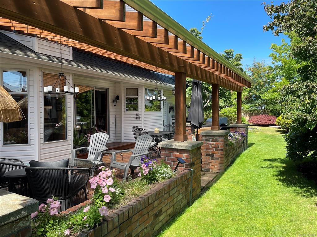 3867 5th Ave, 1007285, BC,