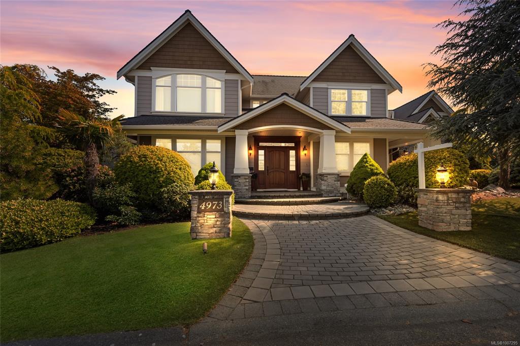 Third View of 4973 La Quinta Pl, Saanich, BC, V8Y 3G9